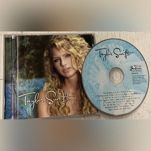 Taylor swift debut CD *og lyrics
